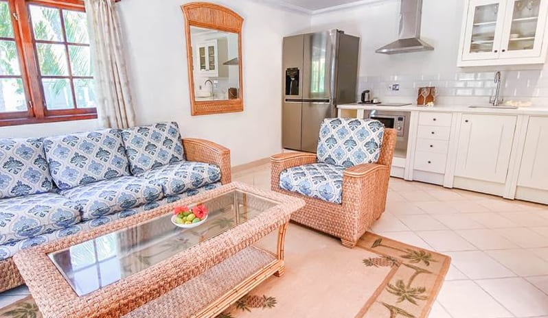 Bequia Beach Hotel - Two Bedroom Pool Villa - Kitchen